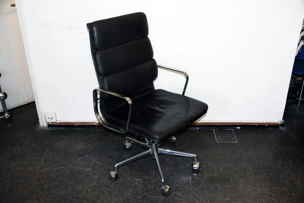 Eames Softpad Bürostuhl