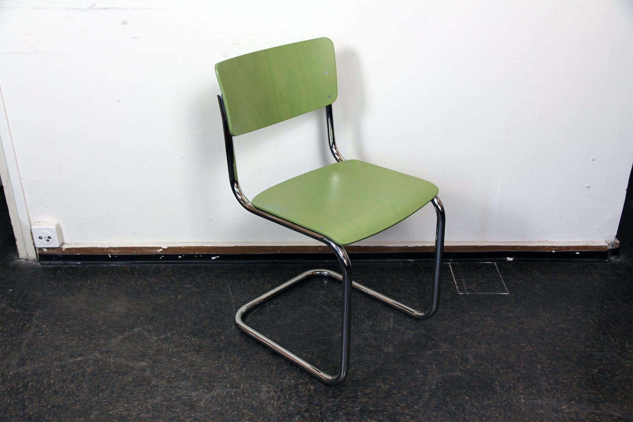 S 43 Freischwinger Stuhl – Mart Stam
