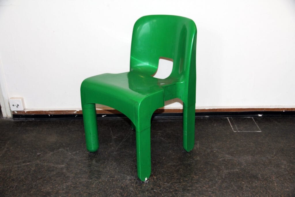 Universale Chair