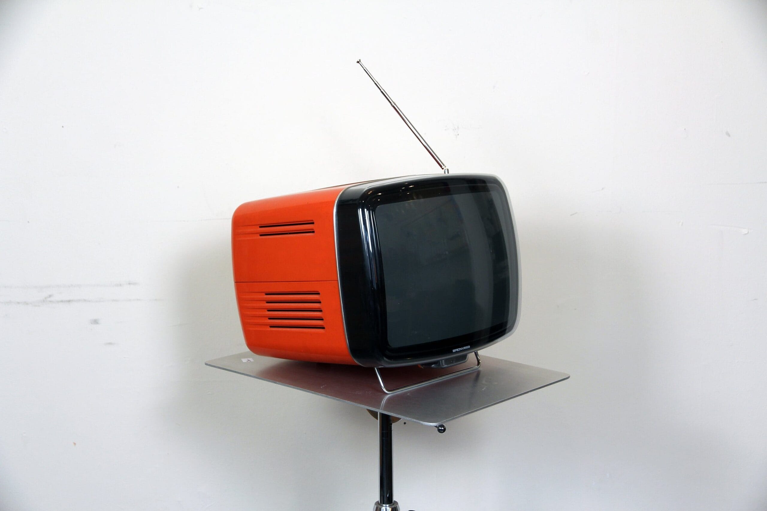 Doney Fernseher – Marco Zanuso