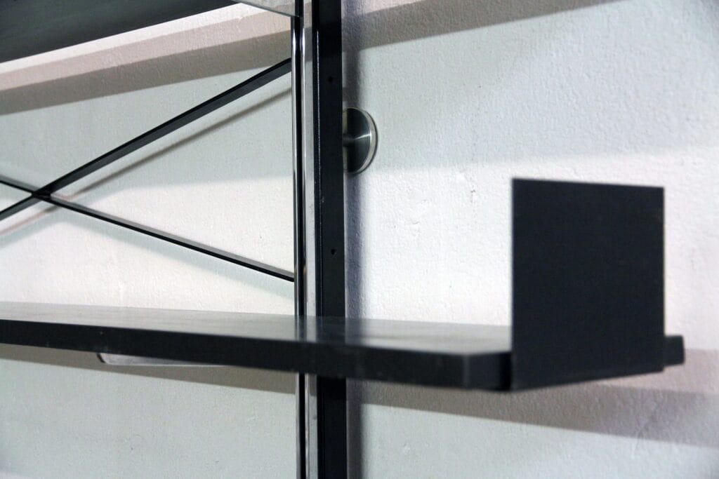 Classic shelving system