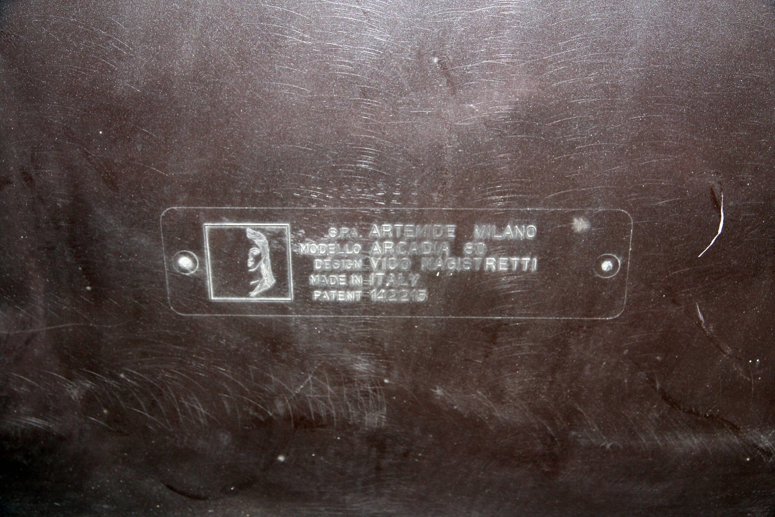 Arcadia 80 Table - Vico Magistretti