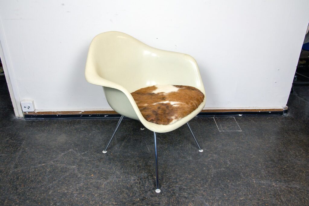 Eames Dax Chair Fiberglas