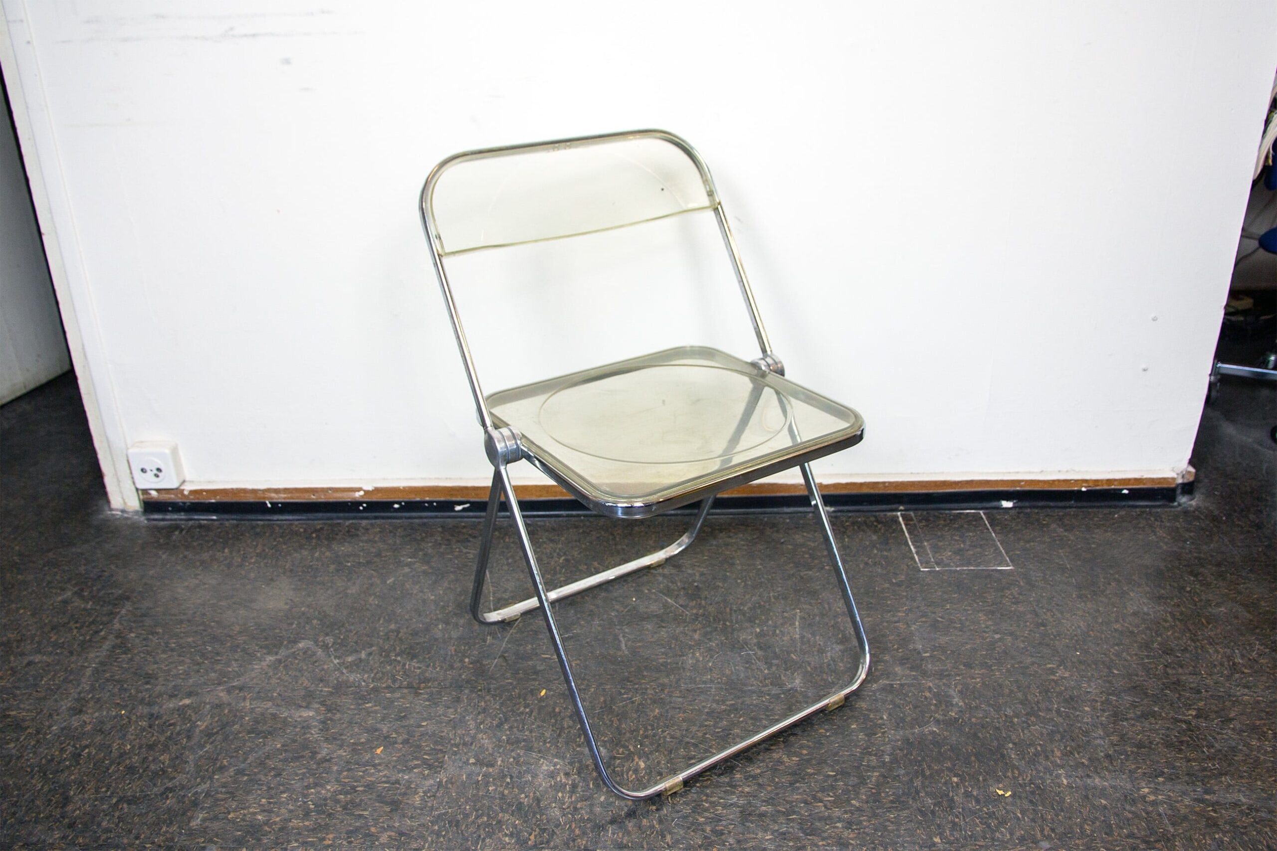Plia folding chair - Giancarlo Piretti