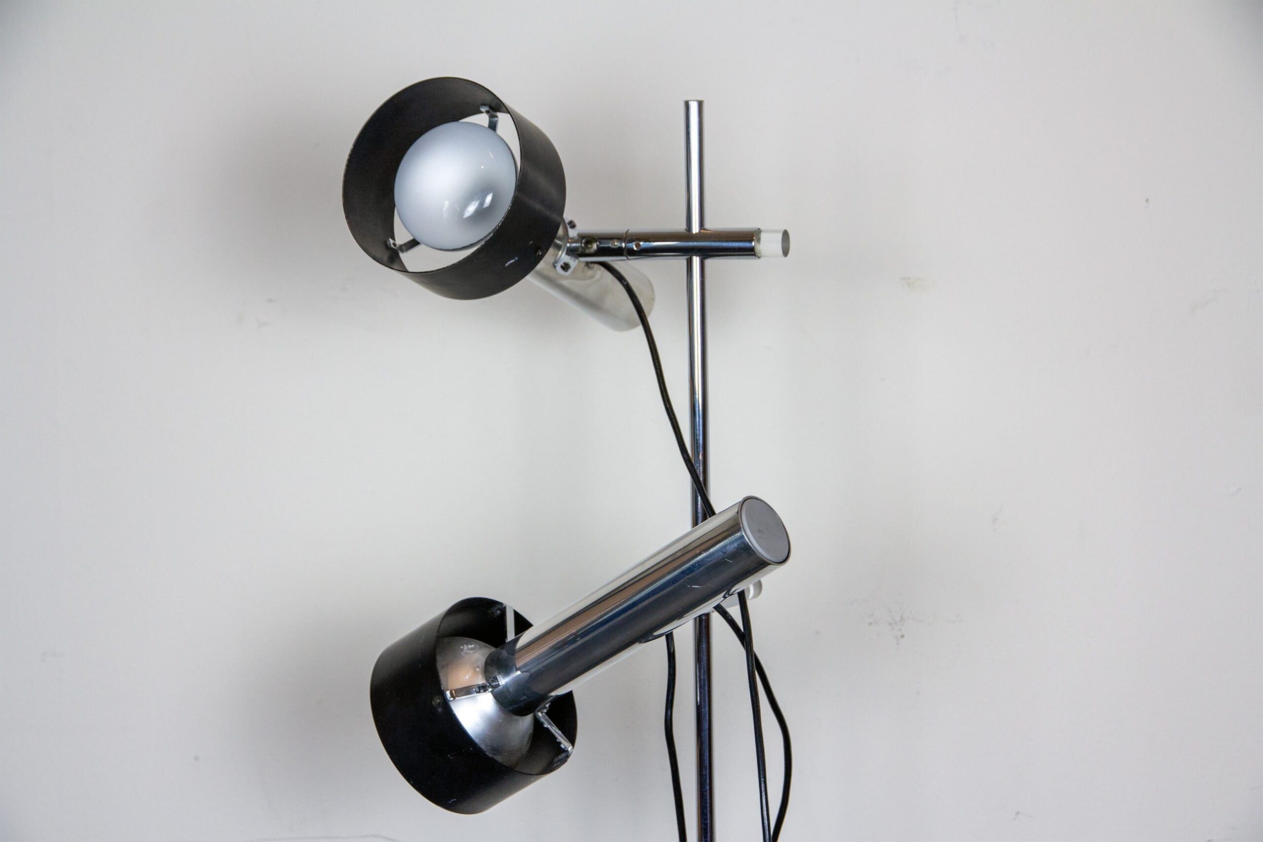 Lampadaire avec deux spots