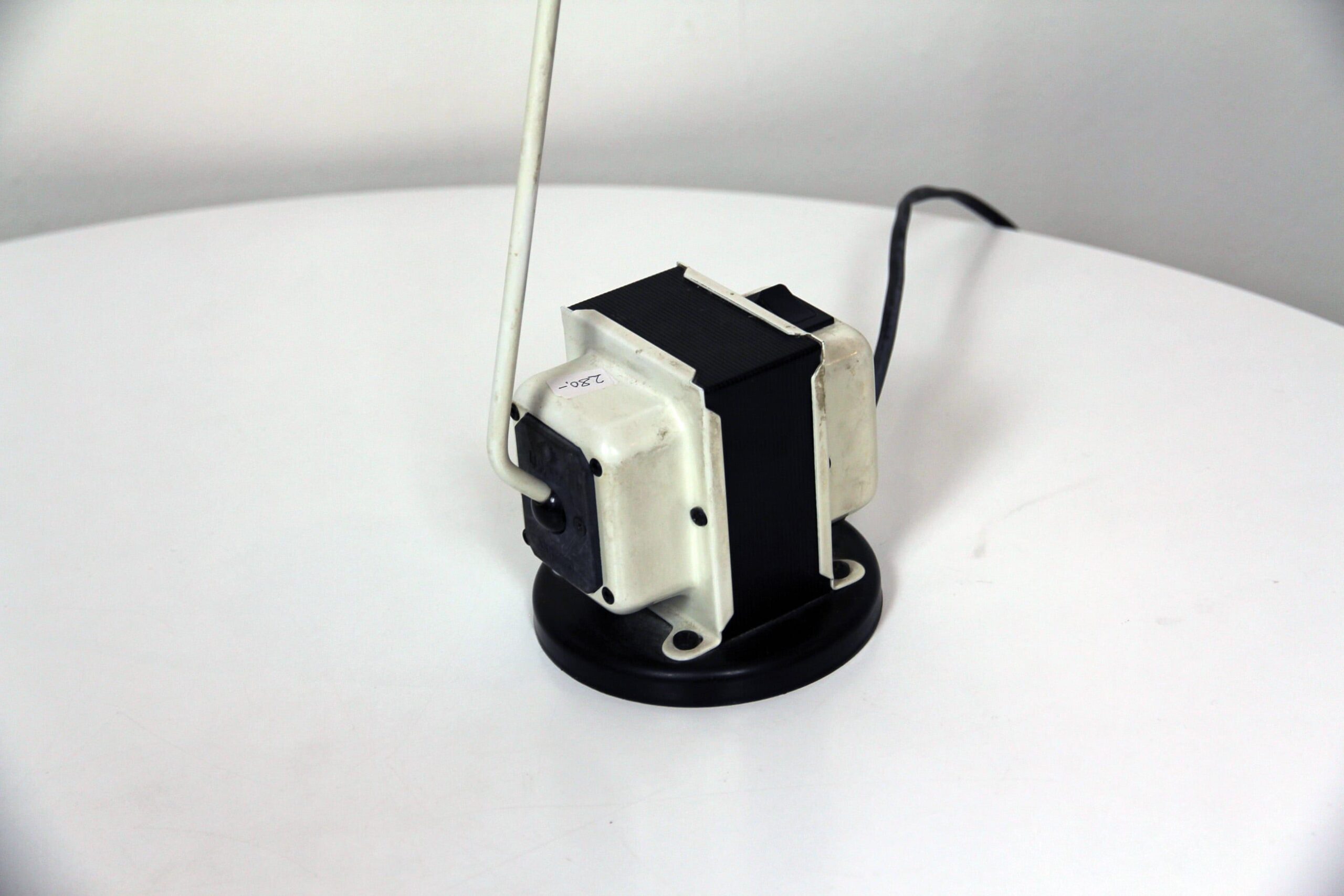 Daphine Tischlampe Klein – Tomasso Cimini