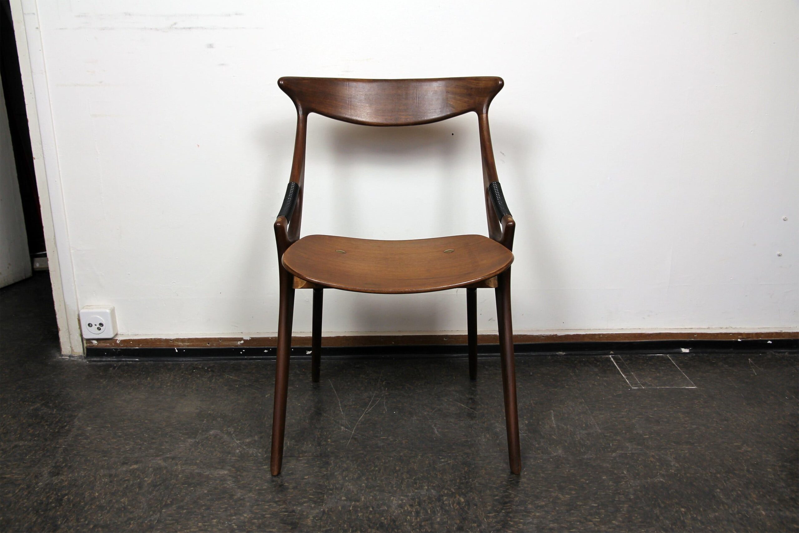 Stuhl Modell 71 – Arne Hovmand Olsen