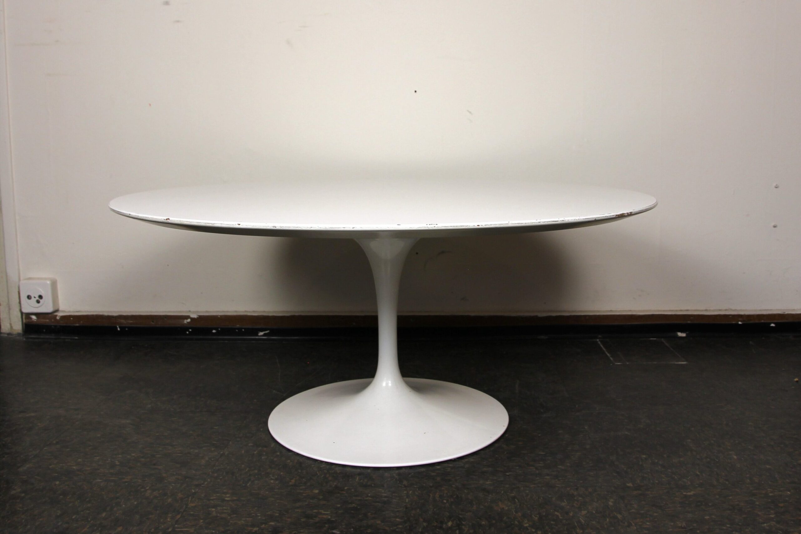 Tulip Couchtisch Rund – Eero Saarinen