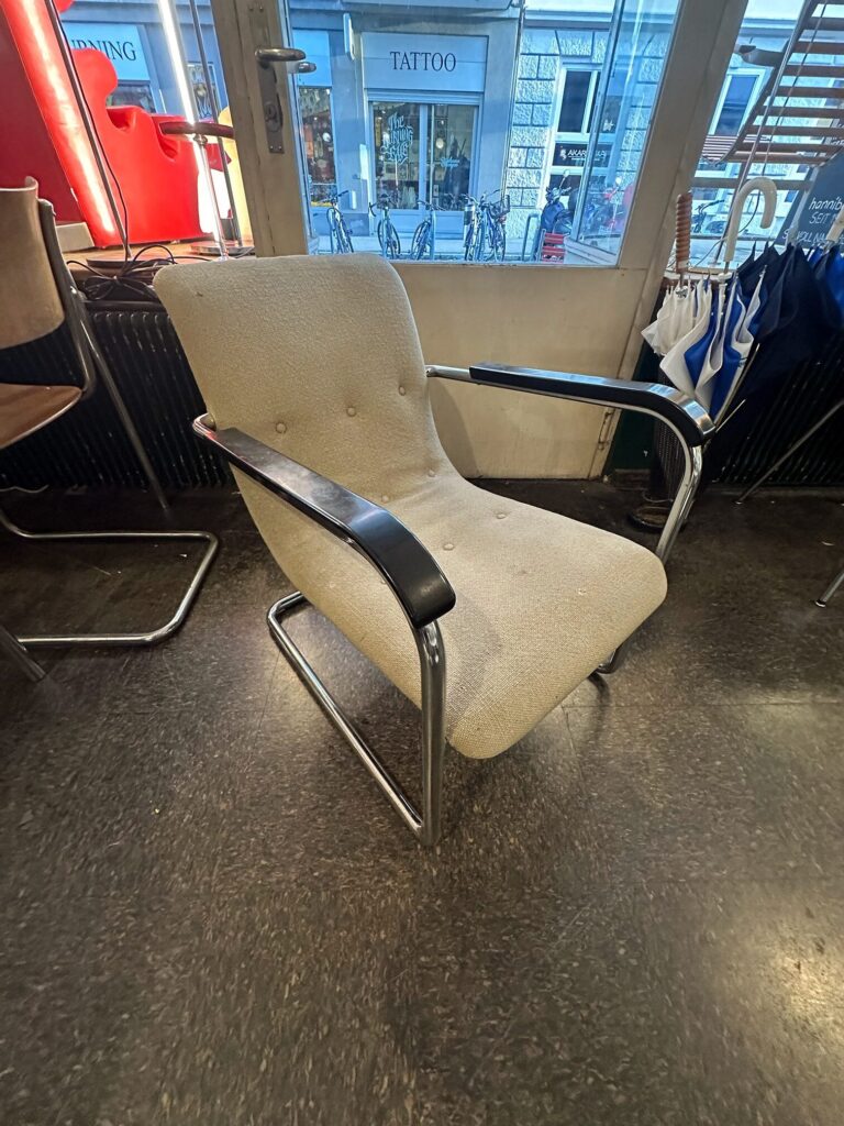 Fauteuil «modèle 1430»