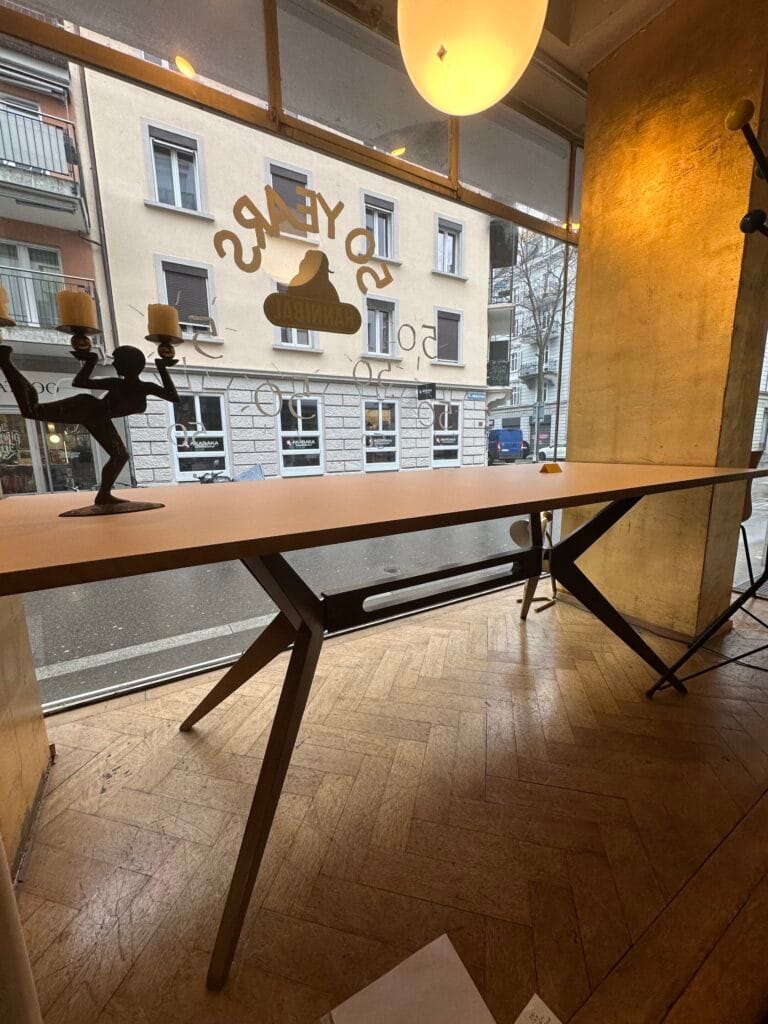 Table à manger / de travail modèle 1000